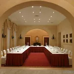 Ax Palazzo Capua מלון