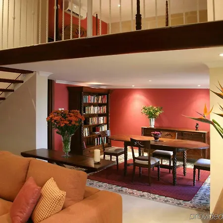 Hotell Ax Palazzo Capua 4*