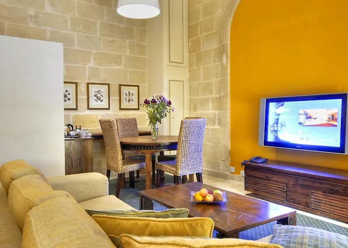Ax Palazzo Capua Otel Sliema