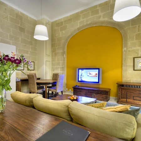 Ax Palazzo Capua Отель Слима