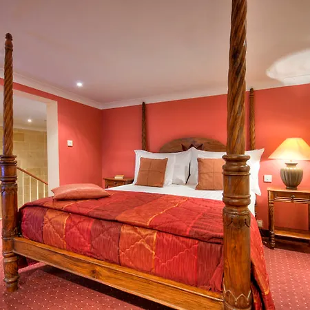 Hotel Ax Palazzo Capua 4*